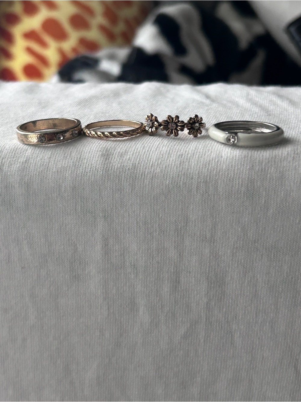 Mixed Metal Floral and Band Ring Set - Gold